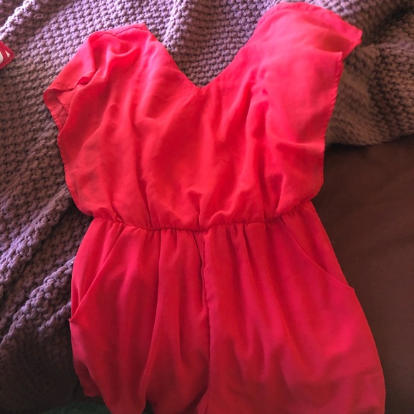 Red romper - Picture 1 of 1